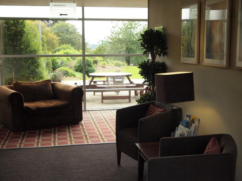 Holiday Inn Dumfries By Ihg Екстер'єр фото