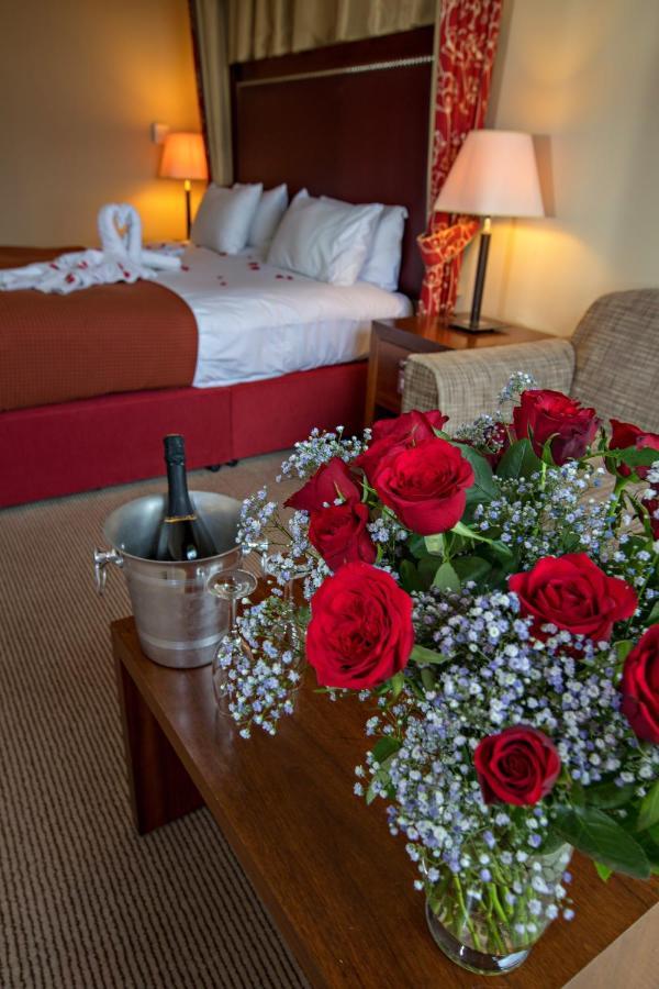 Holiday Inn Dumfries By Ihg Екстер'єр фото