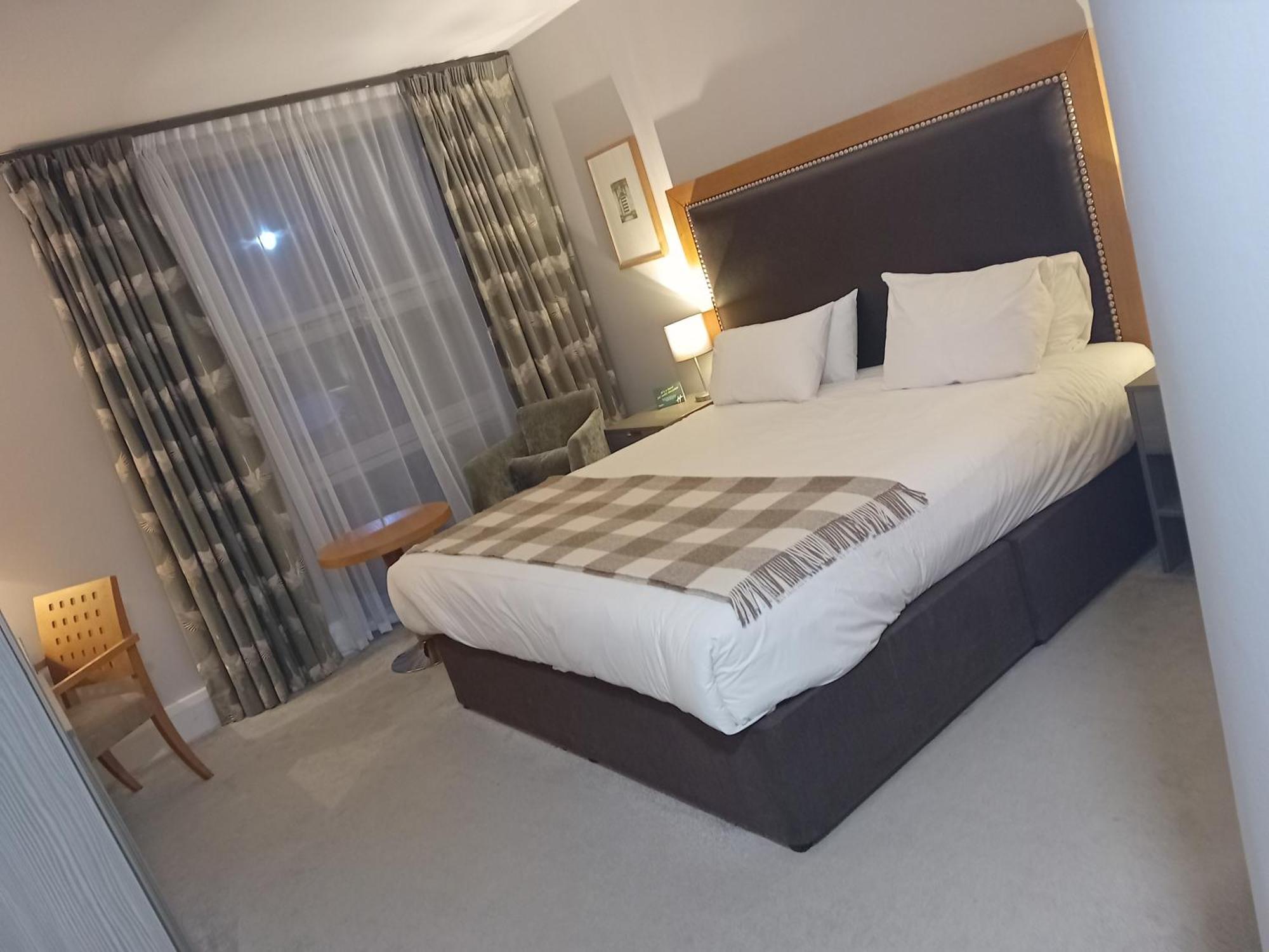 Holiday Inn Dumfries By Ihg Екстер'єр фото