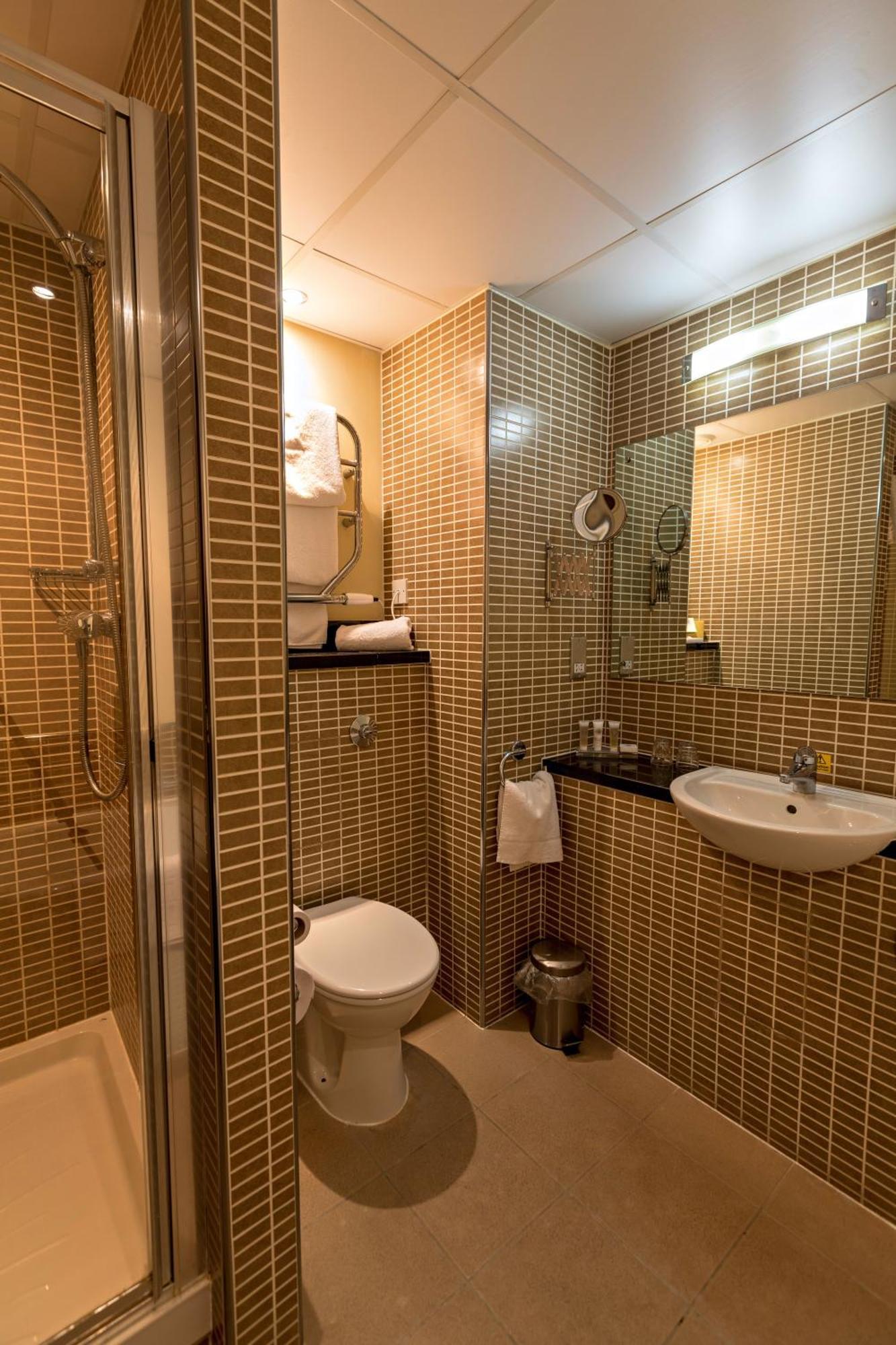 Holiday Inn Dumfries By Ihg Екстер'єр фото
