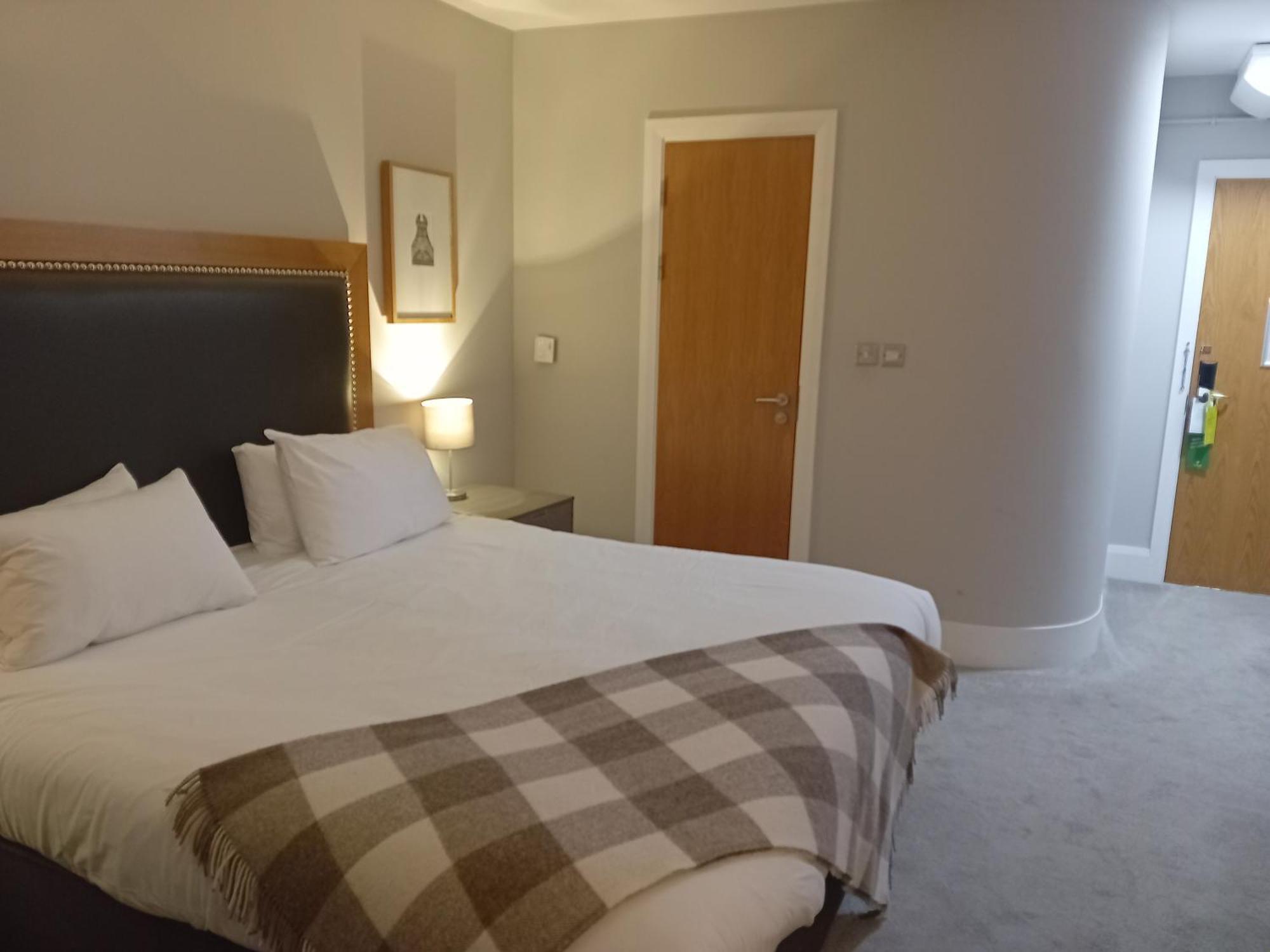 Holiday Inn Dumfries By Ihg Екстер'єр фото