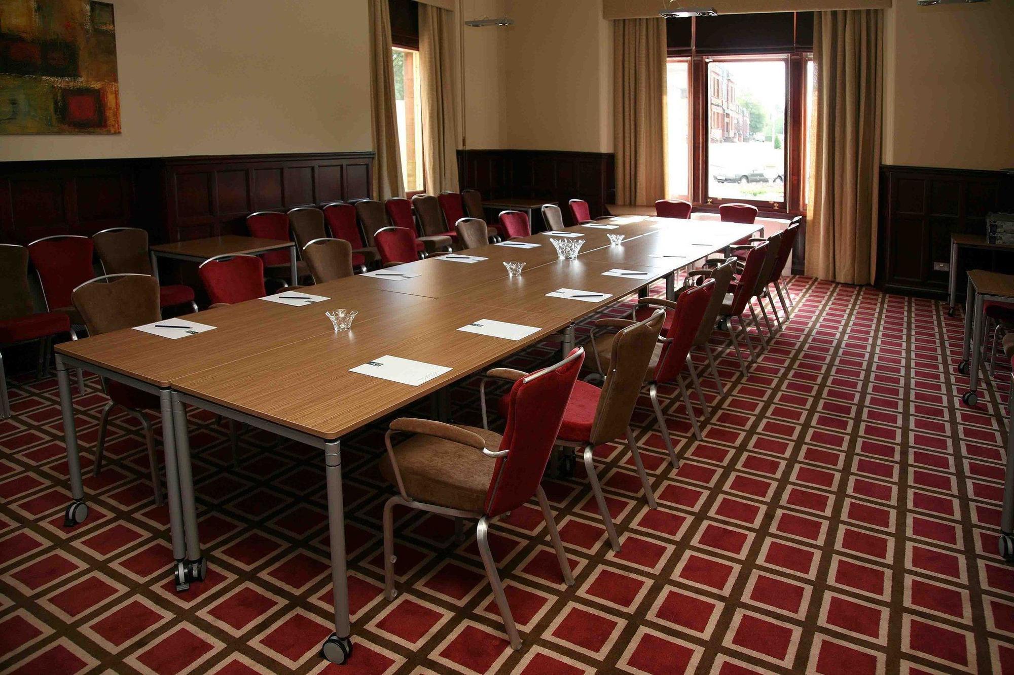 Holiday Inn Dumfries By Ihg Екстер'єр фото