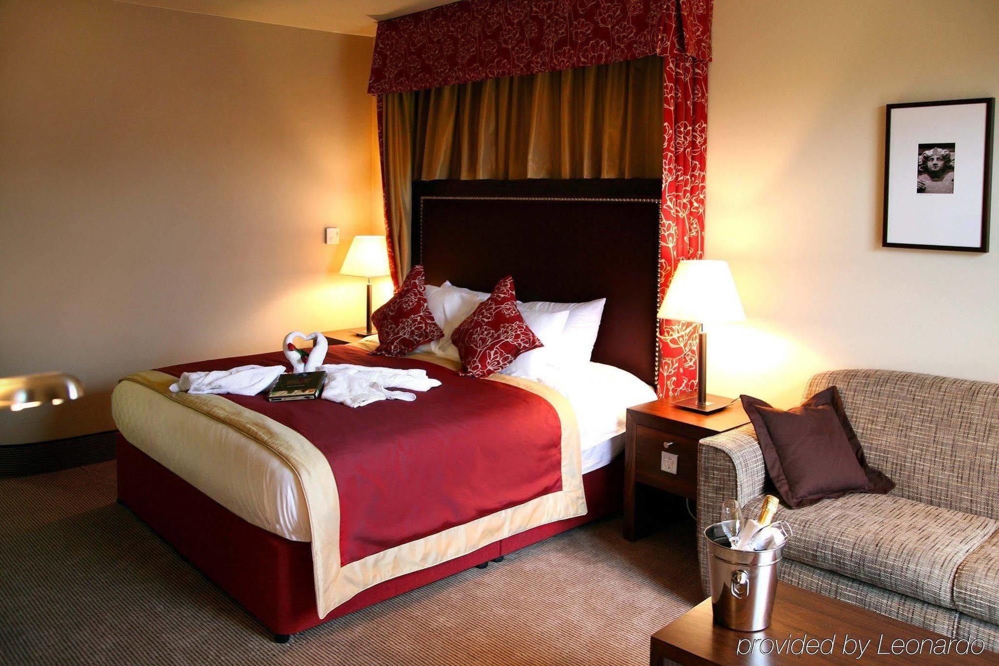 Holiday Inn Dumfries By Ihg Екстер'єр фото